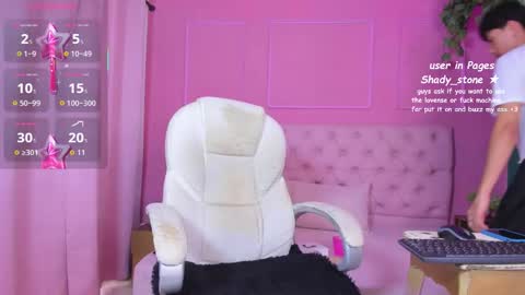 Snapshot of shady_stone chatting on 10/29/25, 10:11 shady_stone online show from 10/29/25, 10:11