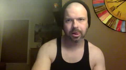 Snapshot of shadyyyyyy7 chatting on 12/08/24, 02:28 Shady online show from 12/08/24, 02:28