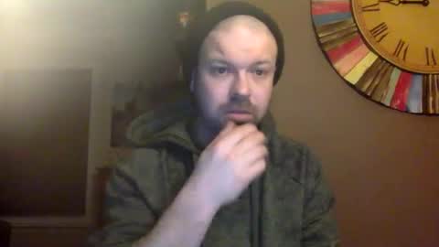 Snapshot of shadyyyyyy7 chatting on 01/05/25, 02:49 Shady online show from 01/05/25, 02:49