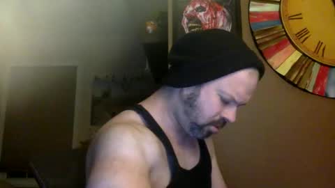 Snapshot of shadyyyyyy7 chatting on 01/21/25, 05:16 Shady online show from 01/21/25, 05:16