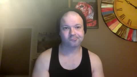 Snapshot of shadyyyyyy7 chatting on 01/31/25, 04:03 Shady online show from 01/31/25, 04:03