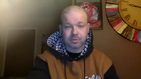 Snapshot of shadyyyyyy7 chatting on 02/08/25, 03:19 Shady online show from 02/08/25, 03:19