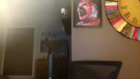 Snapshot of shadyyyyyy7 chatting on 02/12/25, 05:05 Shady online show from 02/12/25, 05:05