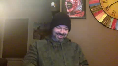 Snapshot of shadyyyyyy7 chatting on 03/07/25, 03:29 Shady online show from 03/07/25, 03:29