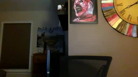 Snapshot of shadyyyyyy7 chatting on 11/02/25, 01:52 Shady online show from 11/02/25, 01:52