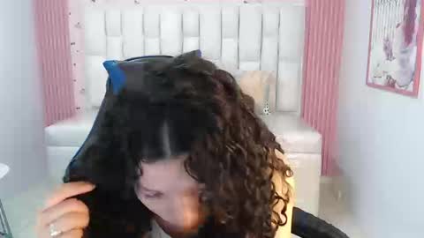 Snapshot of shalon_diaz_sub chatting on 09/10/25, 01:00 Shalon online show from 09/10/25, 01:00