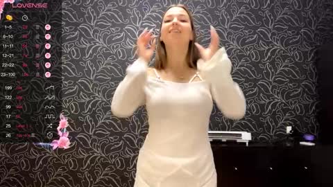 Iris online show from 11/11/25, 08:09