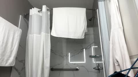 Shaman Woman online show from 01/30/25, 11:24