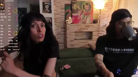 Snapshot of shamelesss_ chatting on 10/22/25, 09:36 shamelesss_ online show from 10/22/25, 09:36