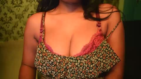 shanaya indian online show from 02/10/25, 01:33