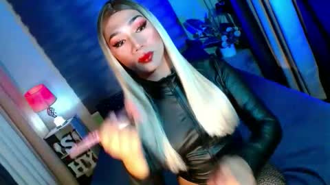 MISS SHANE online show from 10/04/25, 08:51