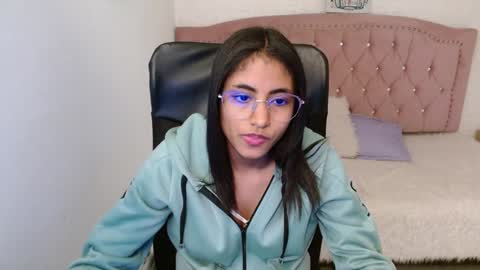 shanelle online show from 01/30/25, 09:04