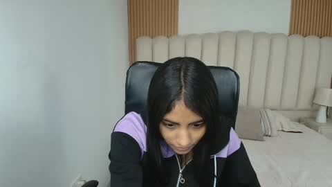 shanelle online show from 04/15/26, 03:13