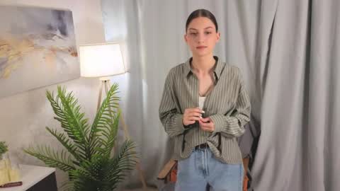 Christina online show from 04/24/26, 03:31