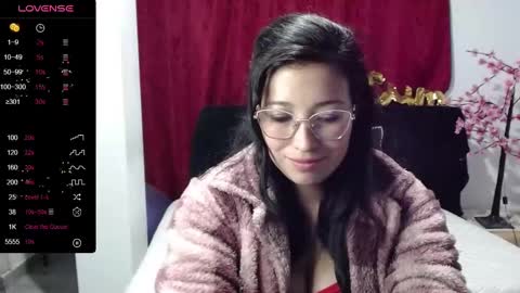 Snapshot of shanel_passion chatting on 02/14/25, 06:56 Shanel online show from 02/14/25, 06:56