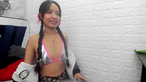 shanel_white online show from 03/21/26, 11:37