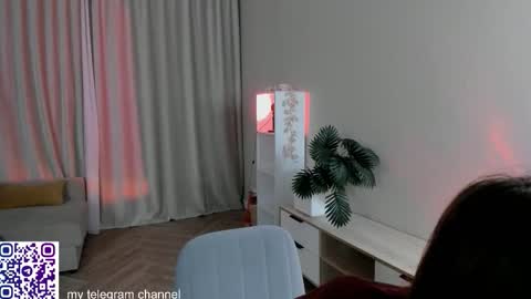 me name is Mia online show from 01/16/26, 05:39