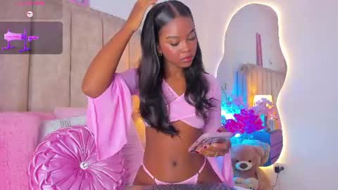 Shanel online show from 06/24/26, 01:32