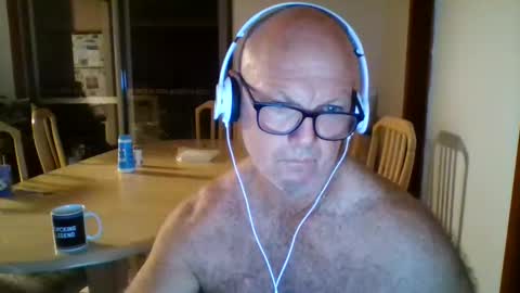 shaneo781570 online show from 04/11/26, 06:34