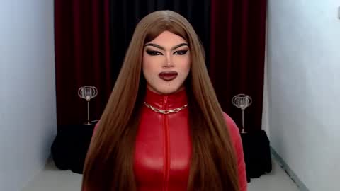 Snapshot of shanex01 chatting on 01/11/25, 07:39 Shane X online show from 01/11/25, 07:39