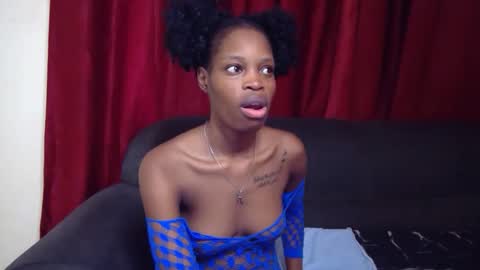 shania_sleigh online show from 12/23/24, 09:05