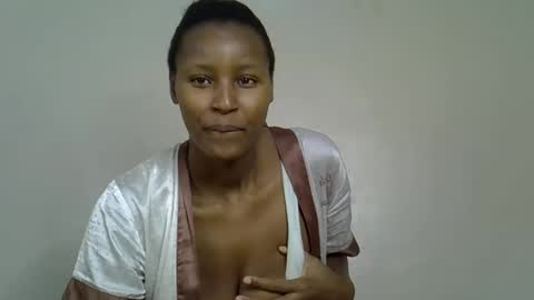 shanizz online show from 11/17/25, 01:44