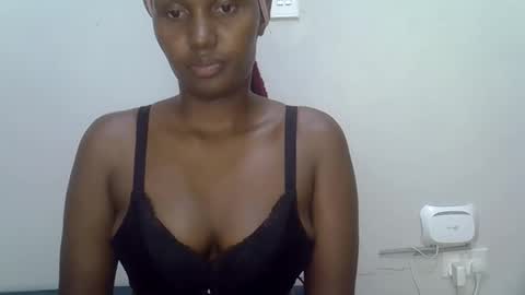 shanizz online show from 05/19/26, 04:24