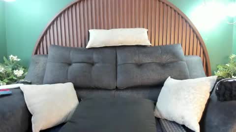 shannel__queen online show from 04/18/26, 09:26