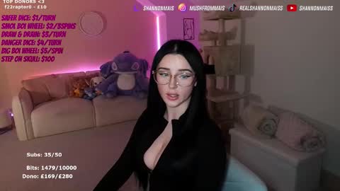 Shanmais online show from 11/29/25, 04:21