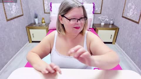 Shannon online show from 01/10/25, 11:43