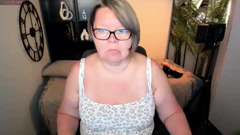 Shannon online show from 06/21/26, 08:17