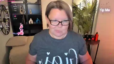 Shannon online show from 07/04/26, 07:03