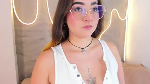 Shanntal  online show from 02/26/26, 07:46