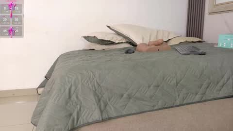 SHANON online show from 11/30/25, 12:09