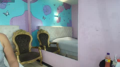 Snapshot of shanon_mature_ chatting on 03/02/26, 08:15 Shanon online show from 03/02/26, 08:15