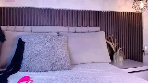 SHANON online show from 02/06/26, 07:17