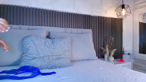 SHANON online show from 04/16/26, 07:14