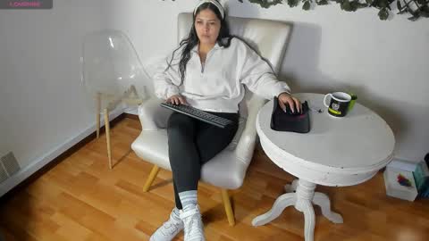 shantal__g online show from 02/12/26, 12:55