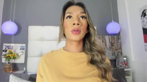 shantal_ferrer3 online show from 01/07/25, 05:33