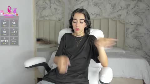 Shantal online show from 10/27/25, 03:32