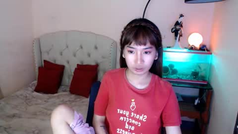 SHANTA FOX  s online show from 03/10/25, 04:38