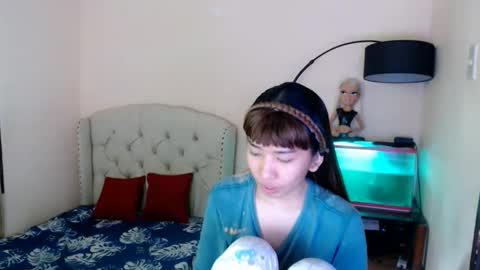 SHANTA FOX  s online show from 03/17/26, 01:54