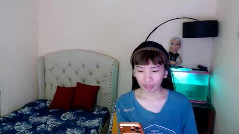 SHANTA FOX  s online show from 03/23/26, 01:04