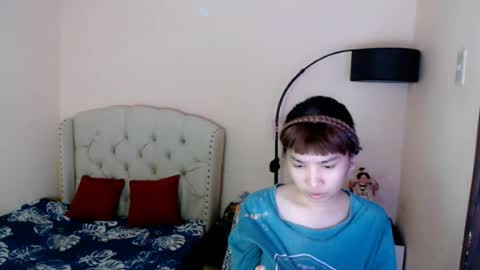 Snapshot of shantalfoxxy chatting on 07/19/26, 02:04 SHANTA FOX s online show from 07/19/26, 02:04