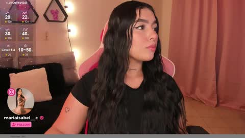 Snapshot of shantall_vidales chatting on 01/26/25, 10:46 online show from 01/26/25, 10:46