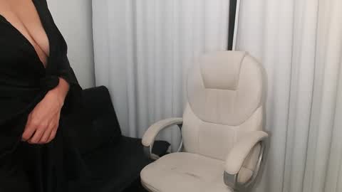 shantal online show from 02/11/25, 12:06