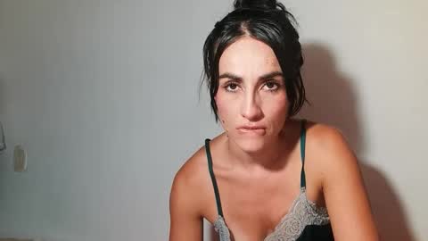 shantal online show from 02/19/26, 03:02