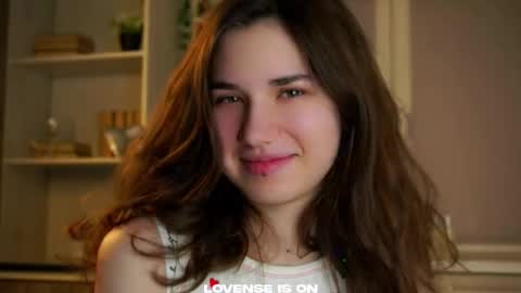 Snapshot of shapasser chatting on 11/27/25, 02:13 Ivy online show from 11/27/25, 02:13