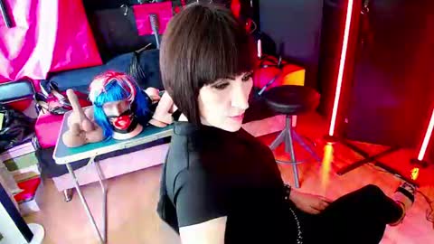 Shapeshifters HQ online show from 07/29/26, 10:57