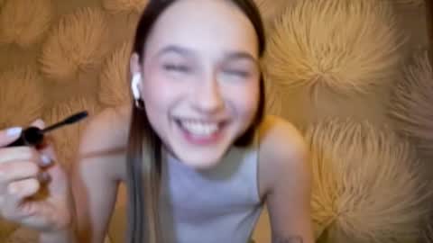 Alica online show from 12/04/25, 01:20